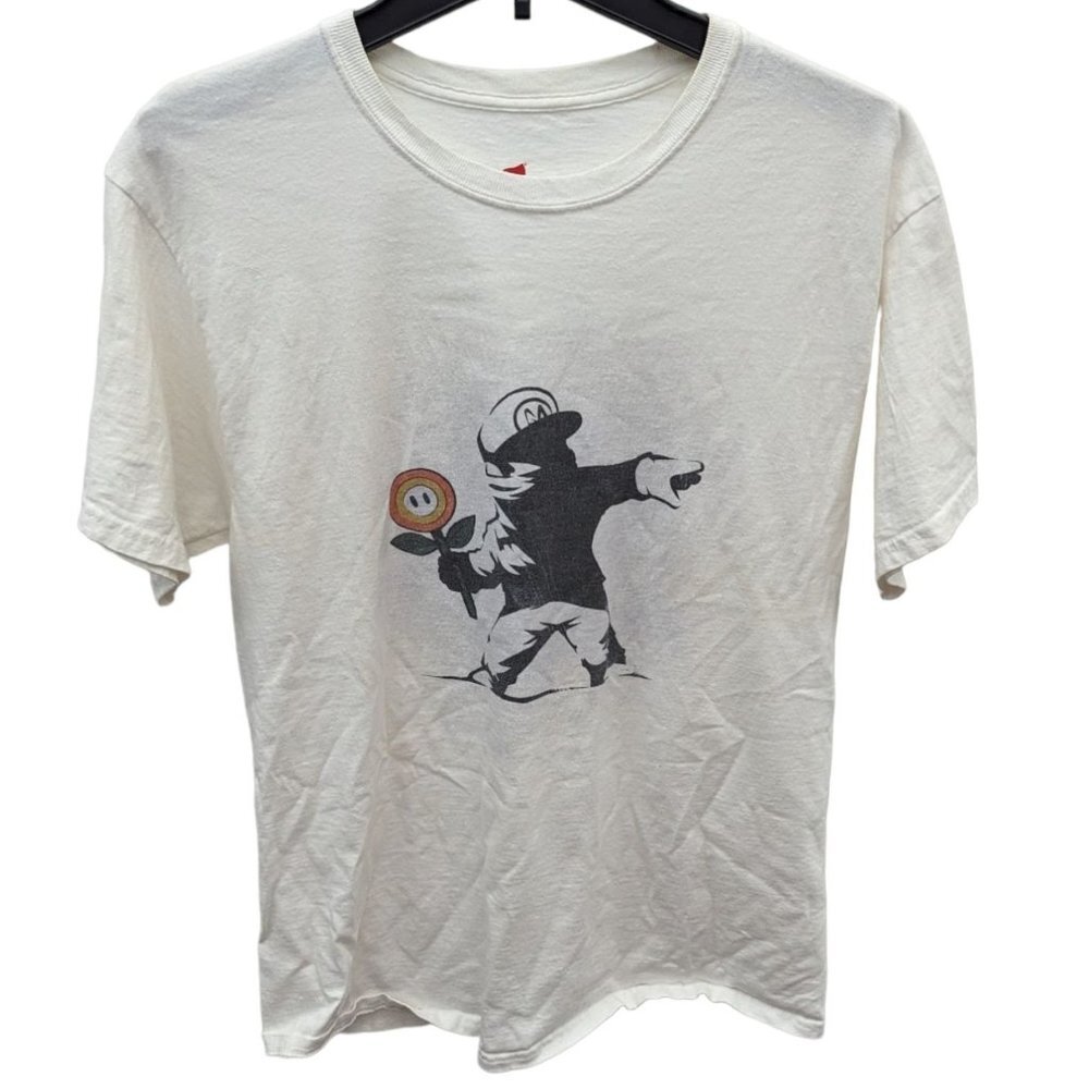Hanes Tagless Super Mario Brothers x Banksy Flower Power Graphic TShirt Medium M